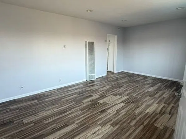 1318 W. 90th St, 1318 W 90th St #C, Los Angeles, CA 90044