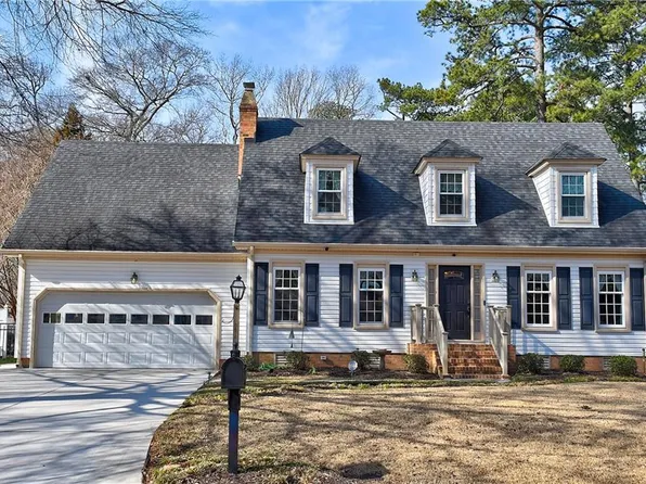 5476 Hargrove Blvd, Virginia Beach, VA 23464