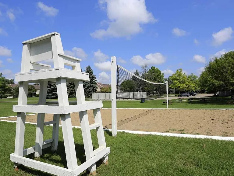 1521 Porter Cir — Photo 14