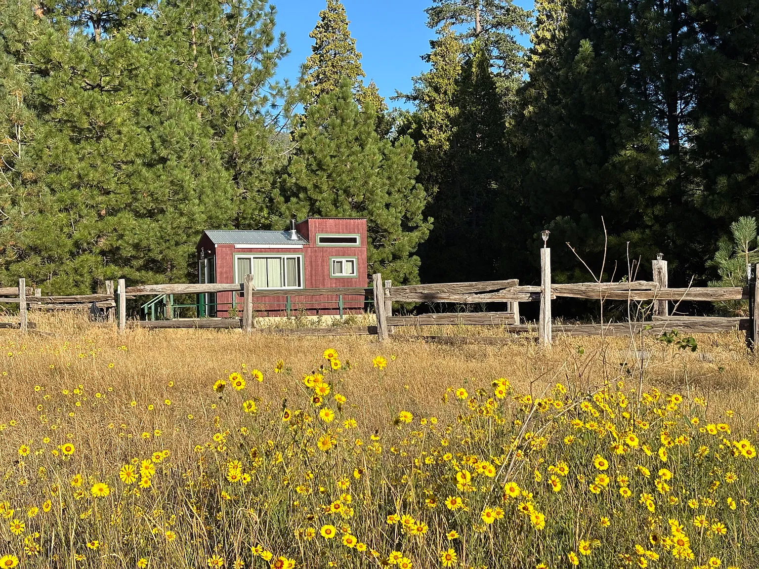 N Old Stage Rd, Weed — Photo 1