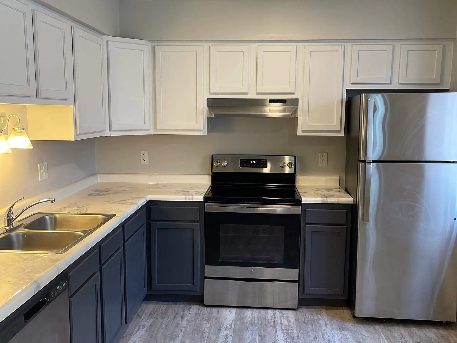 2 bed, $1,482 — Photo 2
