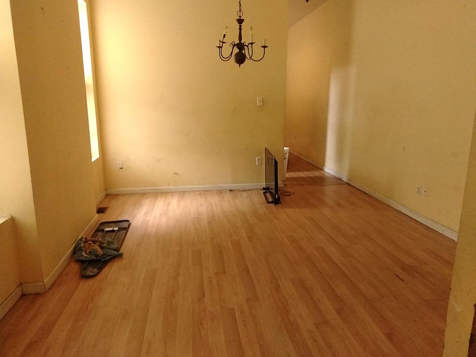 1st Floor Living & Dining room