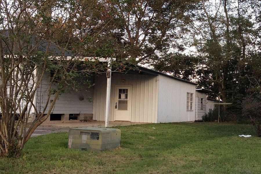 2nd image of 213 Trewhill Pkwy