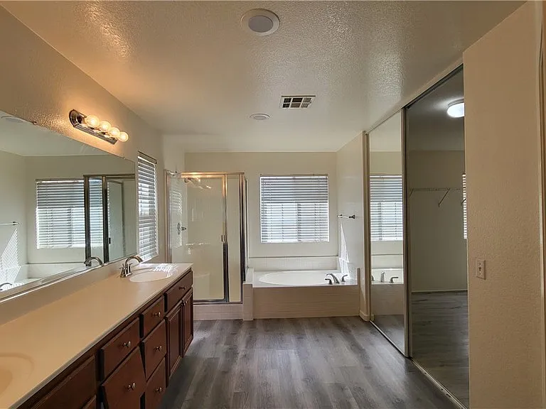 4375 Edenwild Ln — Photo 27