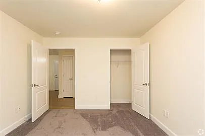 700 Northeast Johnson Street — Photo 2