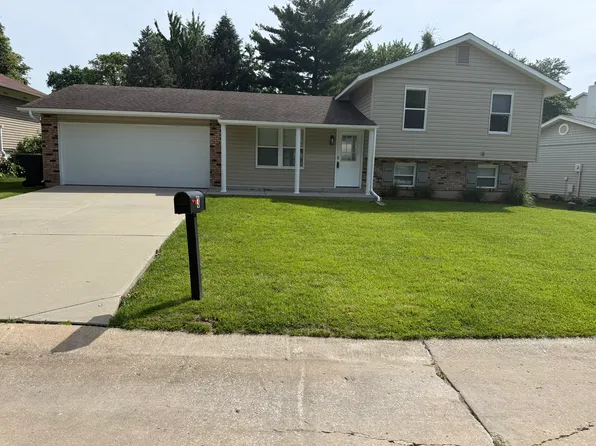 3 Eagle View Ct, Saint Peters, MO 63376