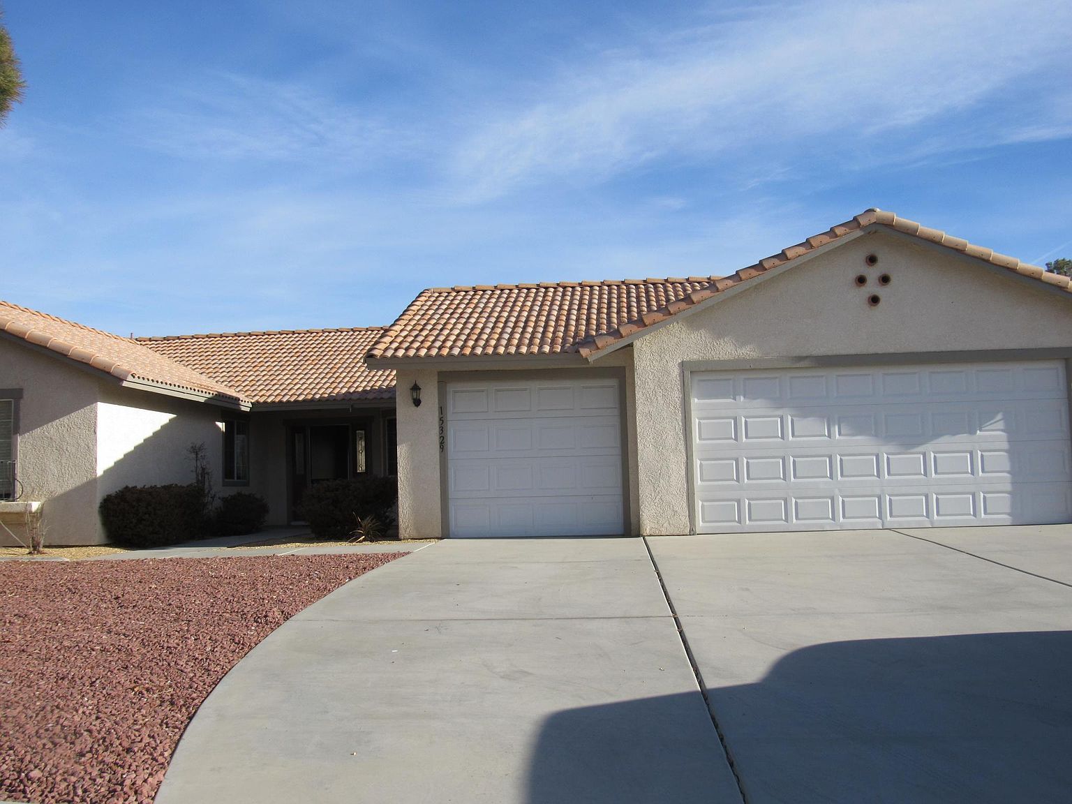 15329 Riverside Dr, Apple Valley, CA 92307 Zillow