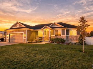 1007 N 1275 W, Farr West, UT 84404