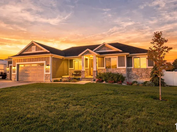 1007 N 1275 W, Farr West, UT 84404