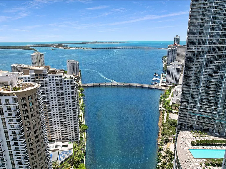 801 Brickell Key Blvd #2210 — Photo 9