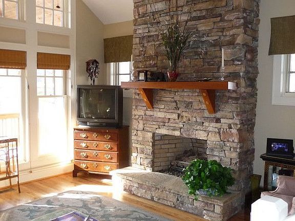 4th image of 287 Peaceful Haven Dr #A