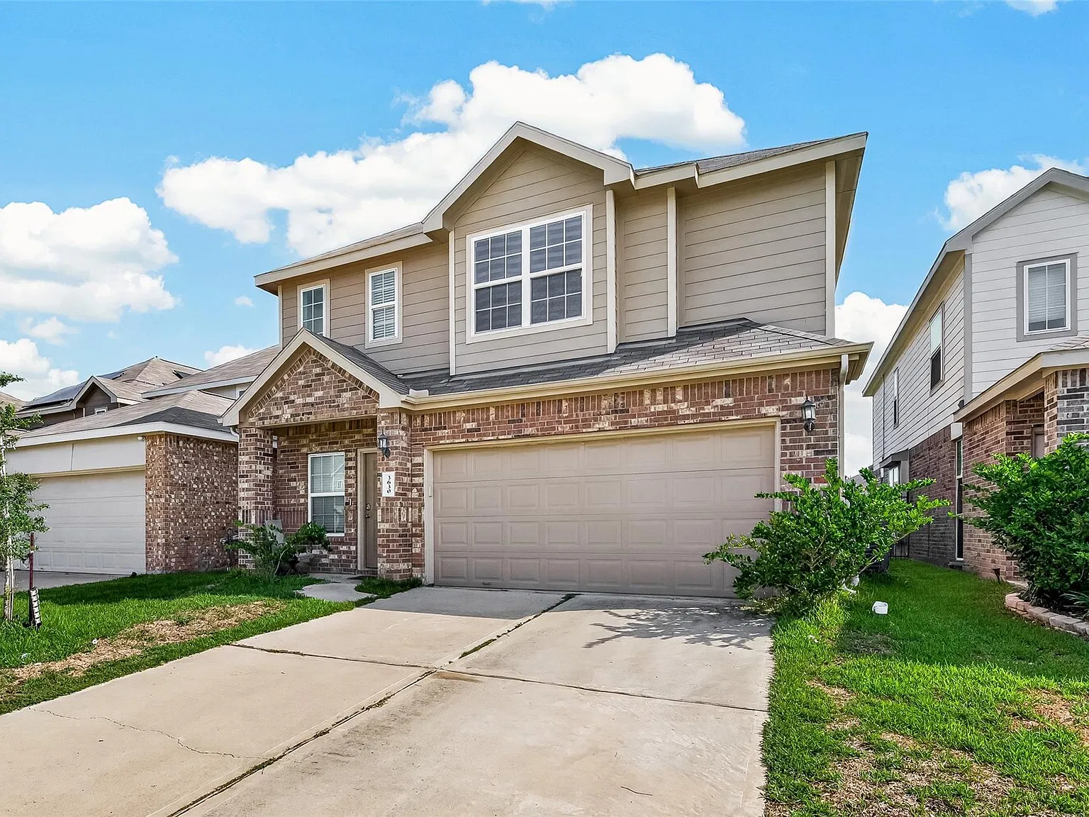 4 bed, 3.5 bath, 2107 sqft, $2,400 — Photo 4