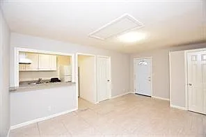 3807 Brock St — Photo 1