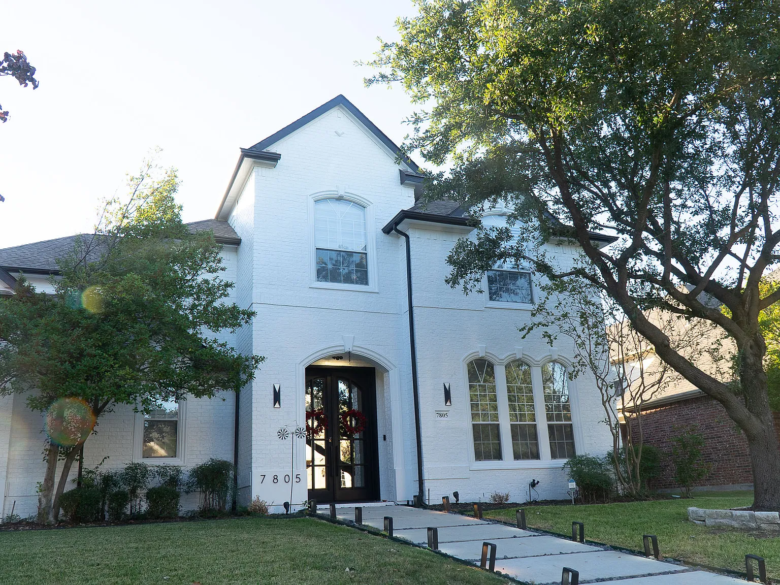 4 bed, 3.5 bath, 4340 sqft, $7,500 — Photo 2