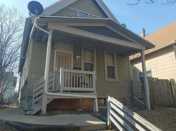 2611 W Orchard St, Milwaukee, WI 53204