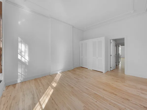 507 East 84th Street image 24 of 38