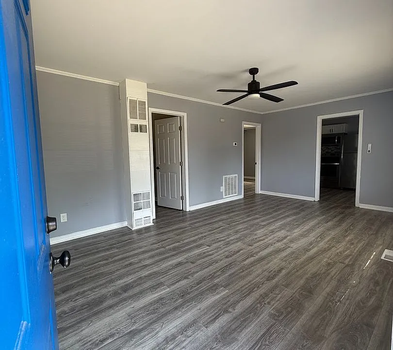 2909 Skyline Dr