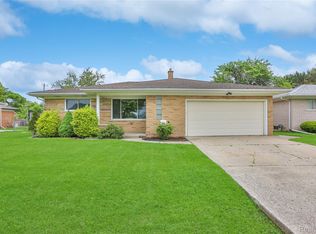 21150 Gentner St, Warren, MI 48089