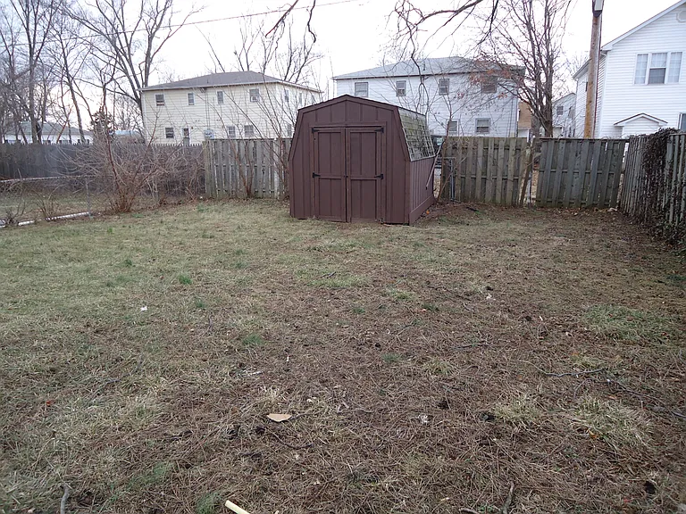 15 N Purcell Ave — Photo 10