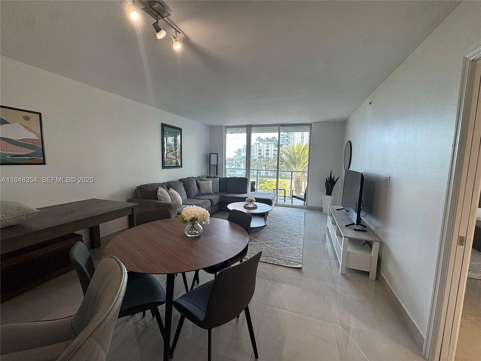 1 bed, 750 sqft, $2,900 — Photo 4