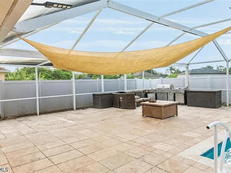 432 Willowbrook Dr — Photo 15
