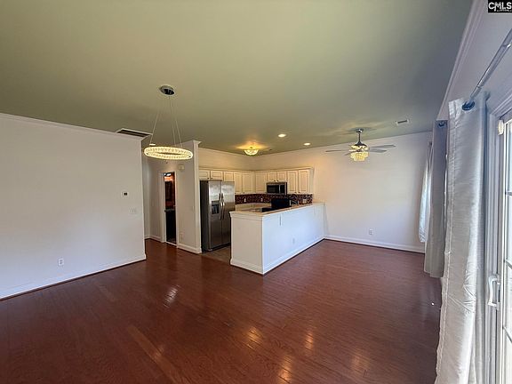 3rd image of 23 Braiden Manor Rd