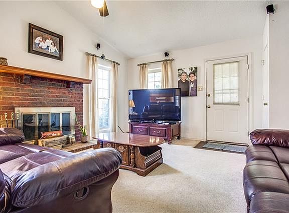 4th image of 930 Binbrook Dr