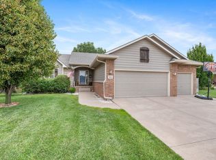 3013 N Rough Creek Rd, Derby, KS 67037