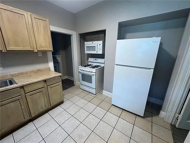8417 Apple St — Photo 19