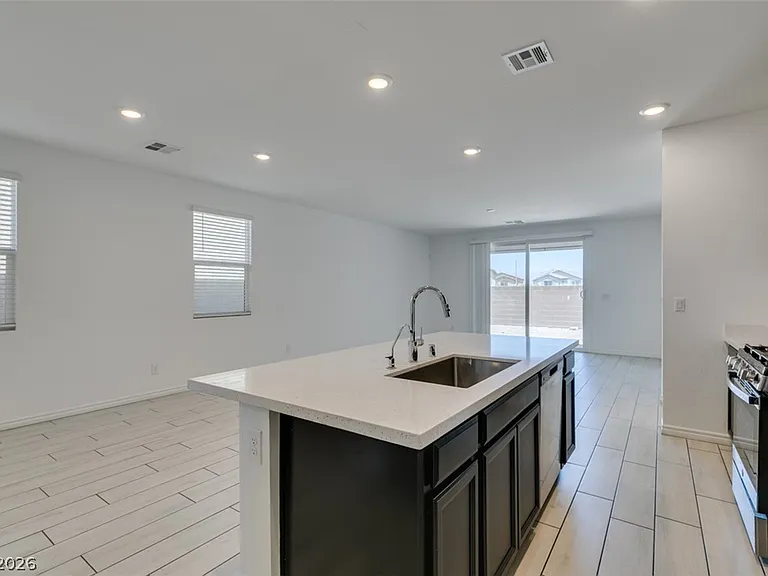 6858 Greensmen Ave — Photo 27
