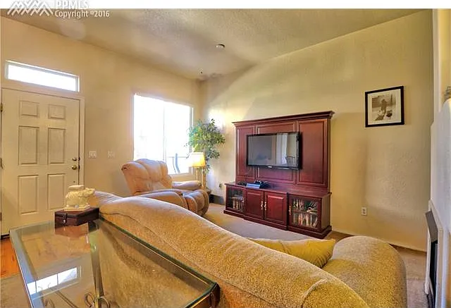 4774 Sand Mountain Point — Photo 6