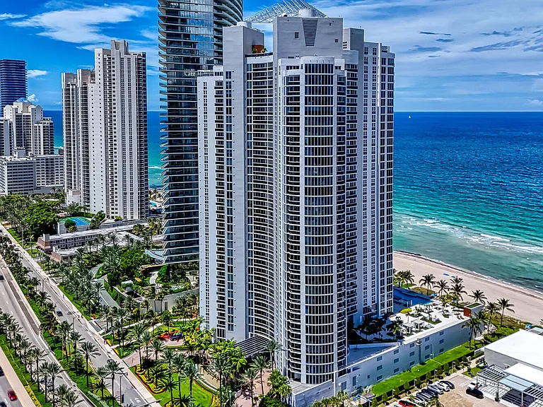 18911 Collins Ave #506 — Photo 85