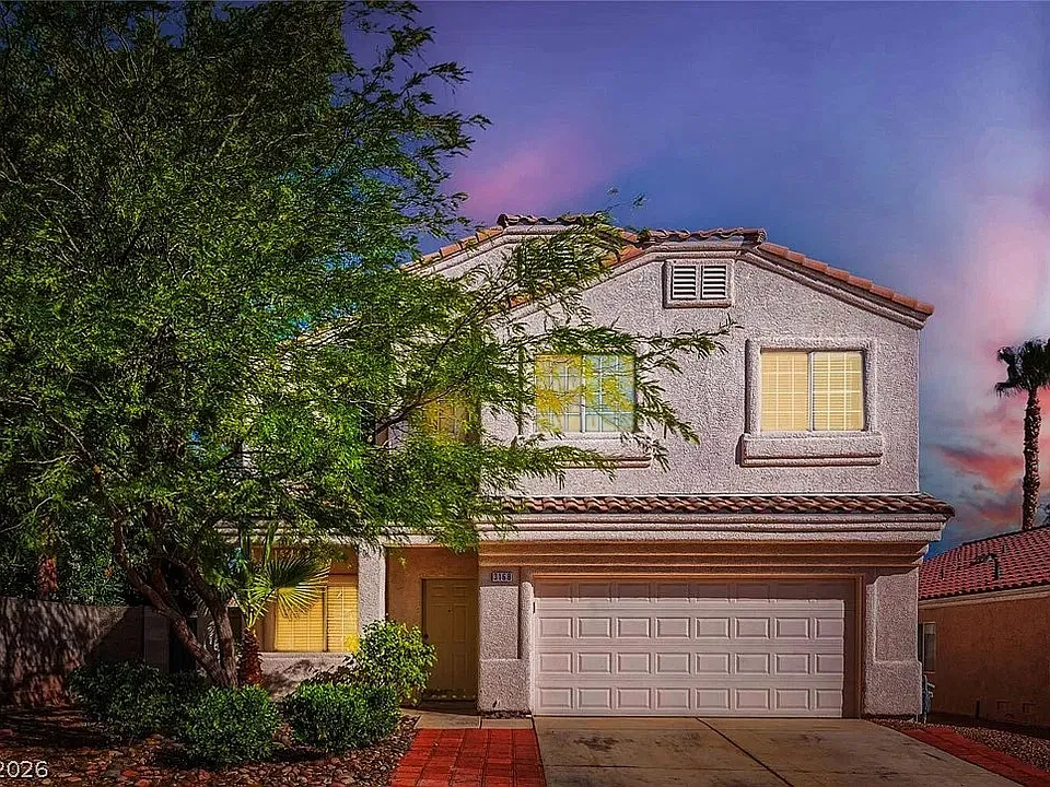 3168 Castle Canyon Ave