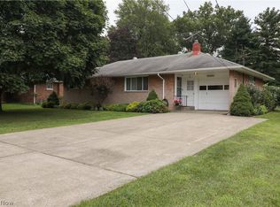 36221 Aurensen Rd, North Ridgeville, OH 44039