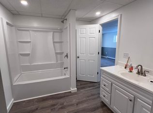 35 Turnpike Rd APT 5, Jaffrey, NH 03452