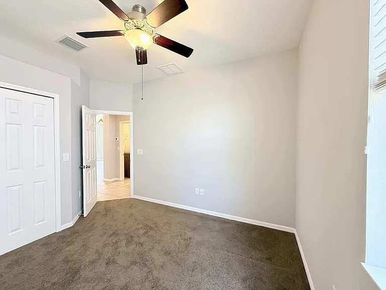 8222 Willow Beach Dr — Photo 14