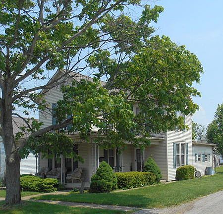 2nd image of 80 N Bennett Ave
