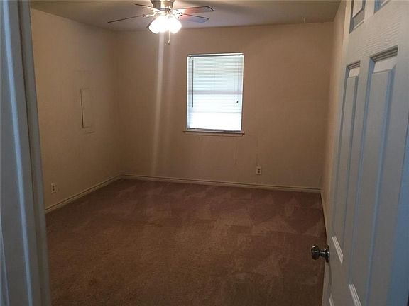 5th image of 4307 N Chisholm Trl