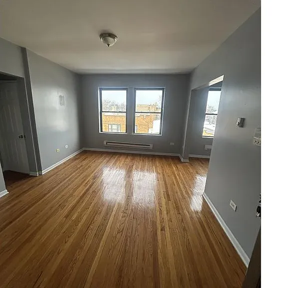 2207 E 75th St #2A — Photo 2