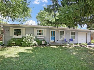 1720 S 7th Ave, St Charles, IL