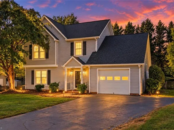 1112 Stamford Club Dr, Rural Hall, NC 27045