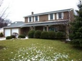 105 Aviary Ct, Baden, PA 15005