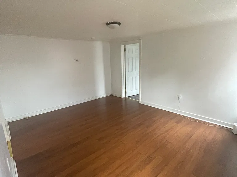 312 Culbertson Ave #2 — Photo 5