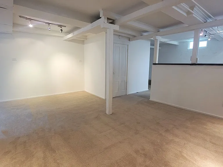 415 & 417 N Kentucky St — Photo 6
