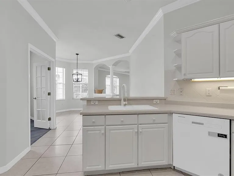 3312 Chapel Creek Cir — Photo 22