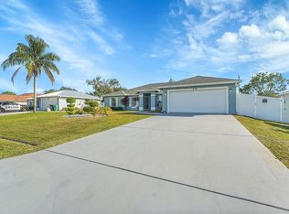 226 SW Starfish Ave, Port Saint Lucie, FL 34984
