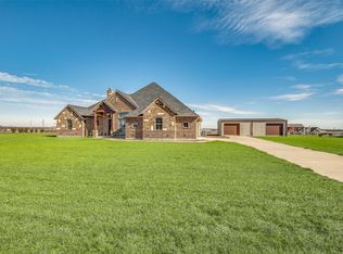 135 Sims Rd, Waxahachie, TX 75167
