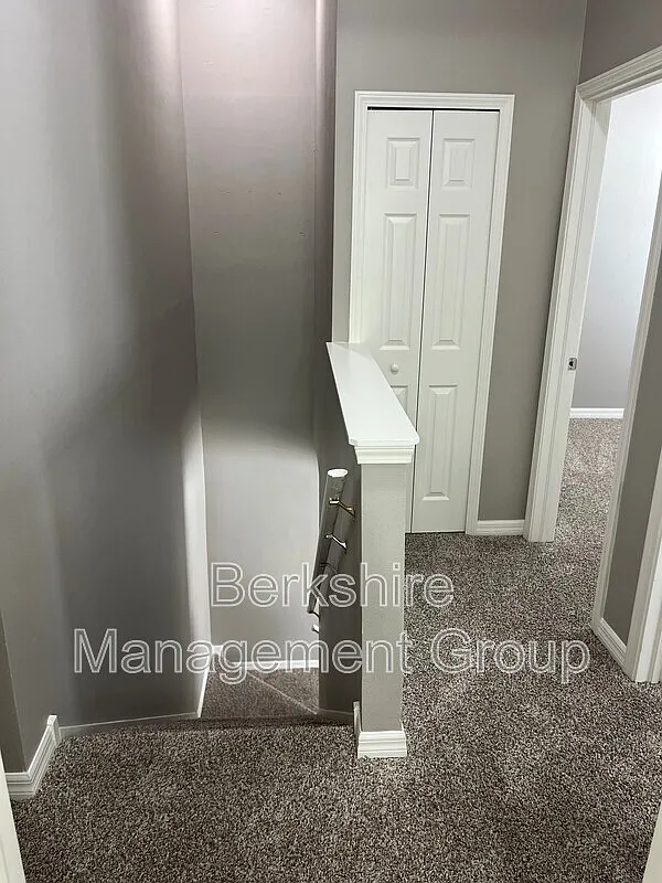 3 bed, 2.5 bath, 1534 sqft, $1,825 — Photo 4