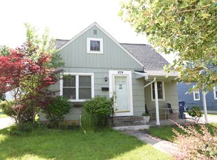 209 Carmel Rd, Buffalo, NY 14214