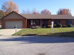 5 Leighigh Ct, Swansea, IL